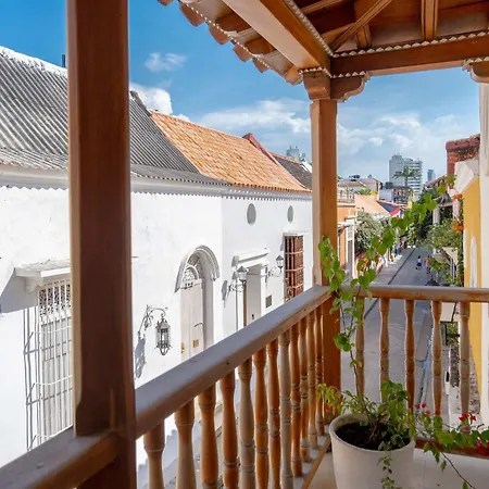 Fantastic House With Amazing Pool In Сasa de vacaciones Cartagena