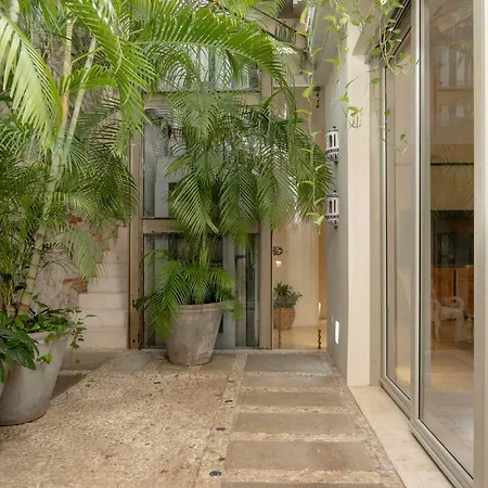 Сasa de vacaciones Fantastic House With Amazing Pool In *